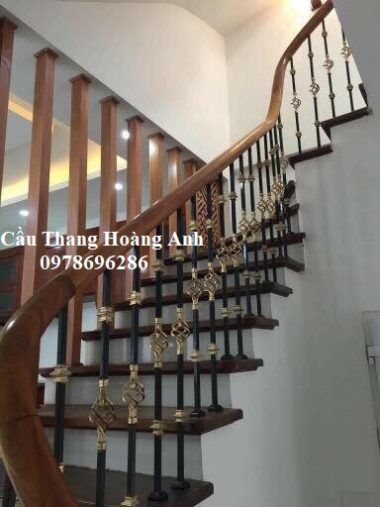 cầu thang sắt xoắn kép đơn giản ,hiện đại