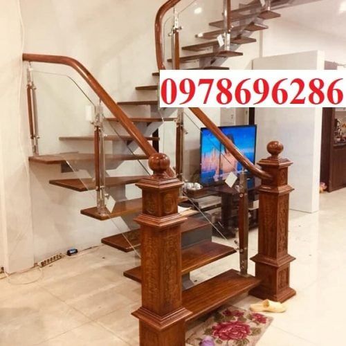 Cầu thang xương cá ,lan can kính