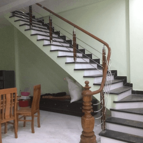 cầu thang inox tay vịn nhựa